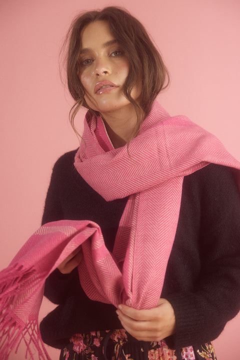Holiday Collective - Cally Scarf - Pink