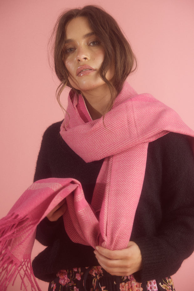 Holiday Collective - Cally Scarf - Pink