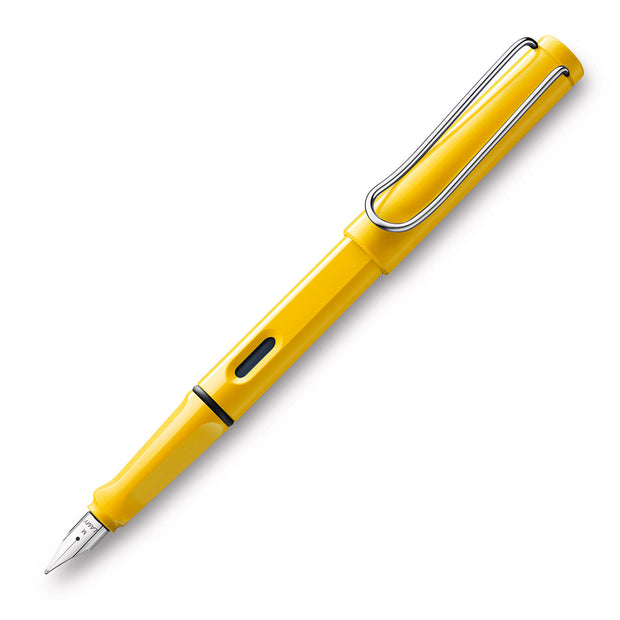 LAMY - Safari Fountain Pen - Medium - Yellow