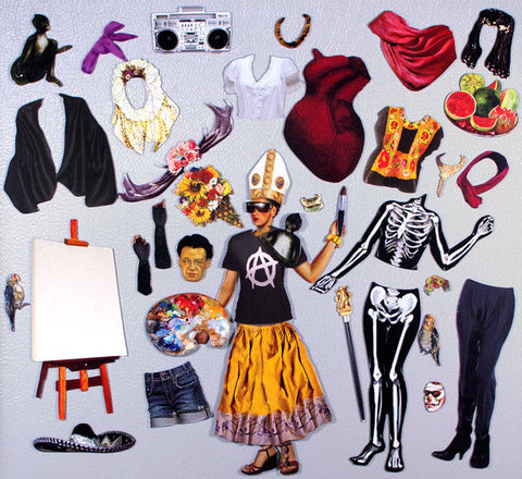 Frida Kahlo' Magnetic Dress Up